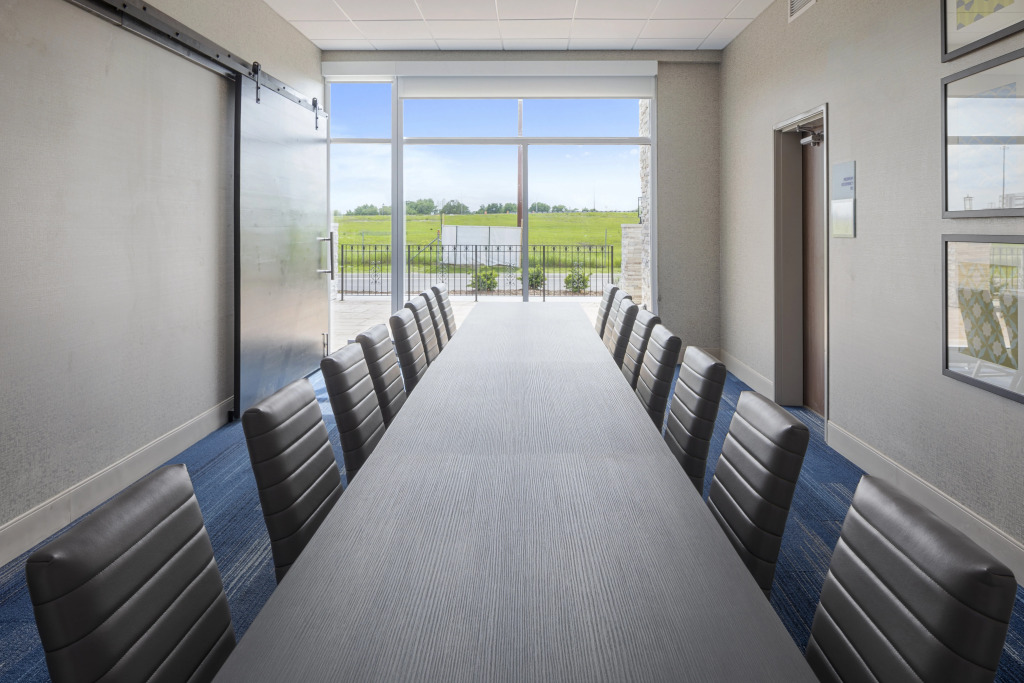 Holiday Inn Express & Suites - Bourbonnais East - Bradley by IHG