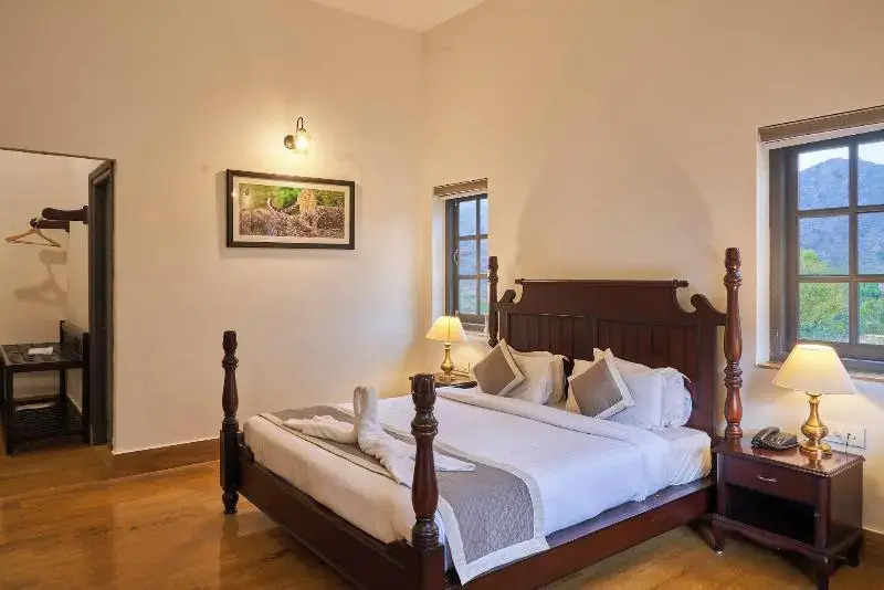 The Hunting Lodge - Luxury Resort in Udaipur