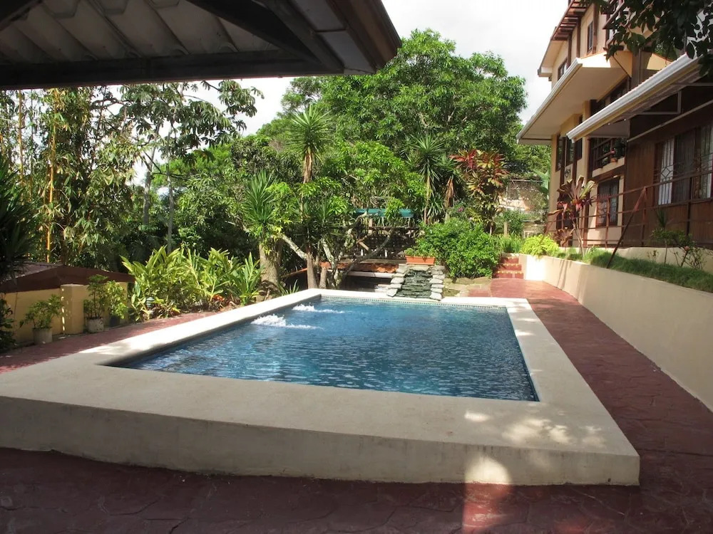 Las Cumbres Inn