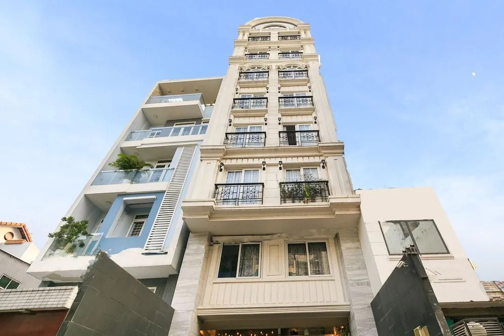 Oyo 672 Universe Apartment