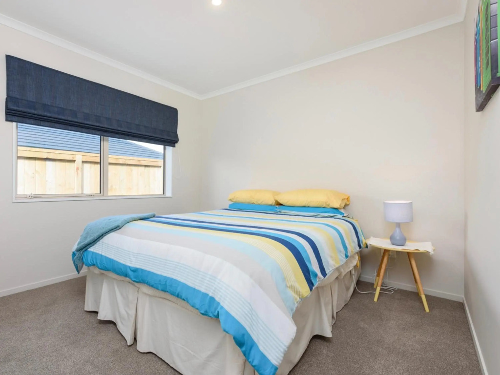 Modern Beach Break - Waihi Beach Holiday Home