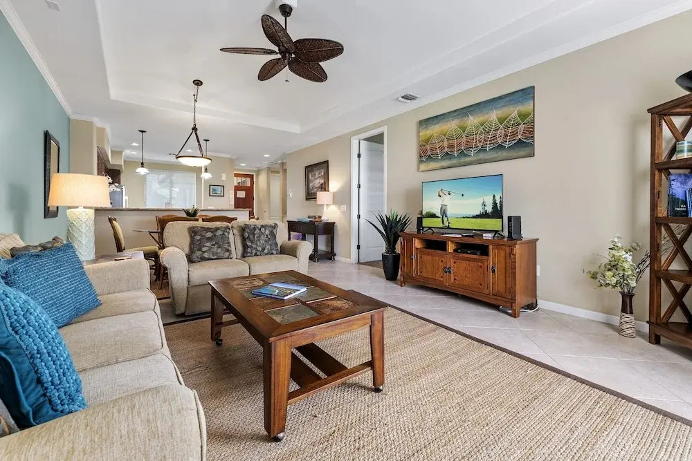 Waikoloa Beach S H32 2 Bedroom Condo by RedAwning