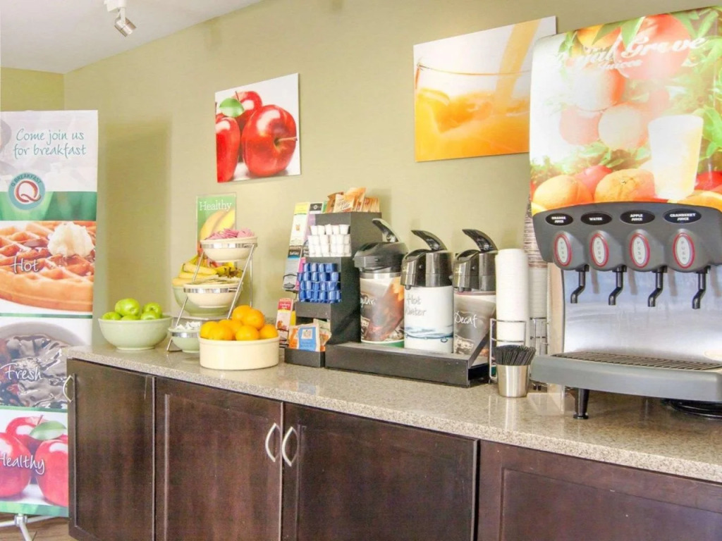 Quality Inn & Suites Portland Airport