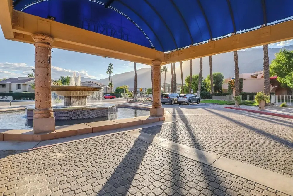 Resort Amenities: Updated Palm Springs Villa