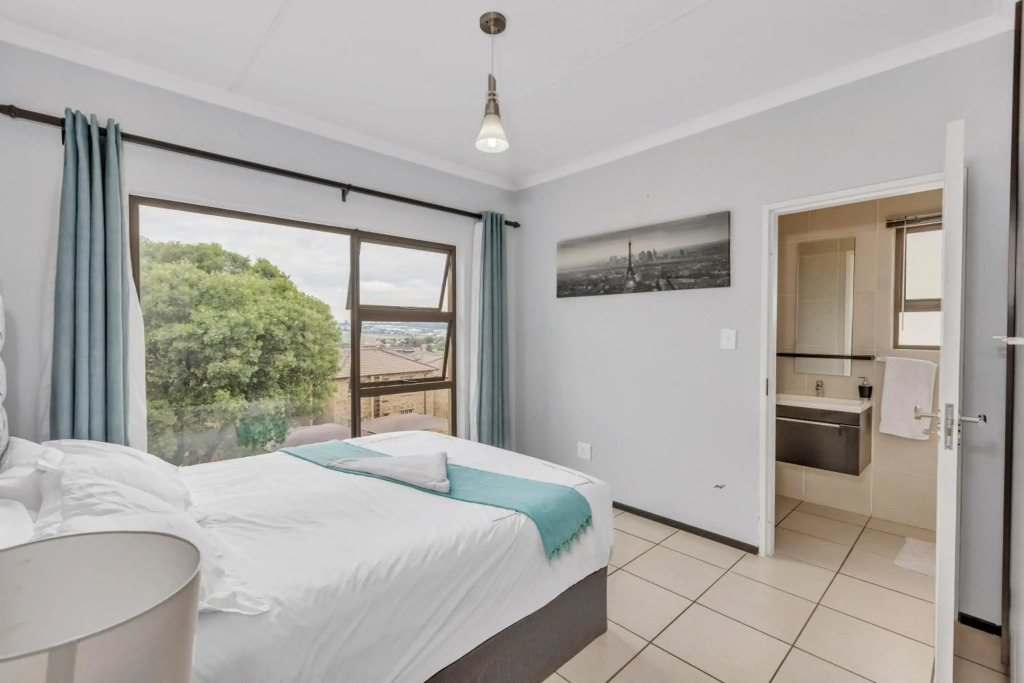 Smartz Apartment 76