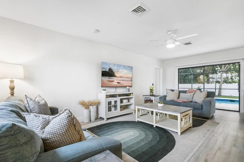 N Collier 1201, Marco Island Vacation Rental 3 Bedroom Home by RedAwning