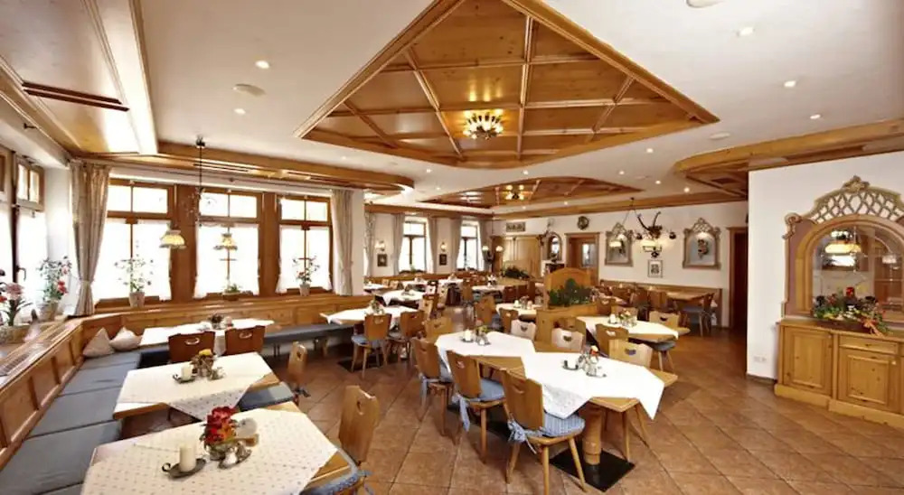 Hotel Schatten