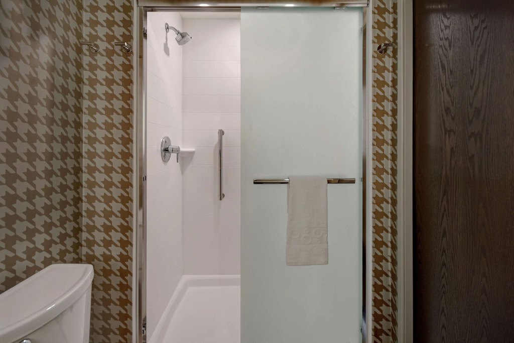 Home2 Suites By Hilton Kalamazoo Downtown, Mi