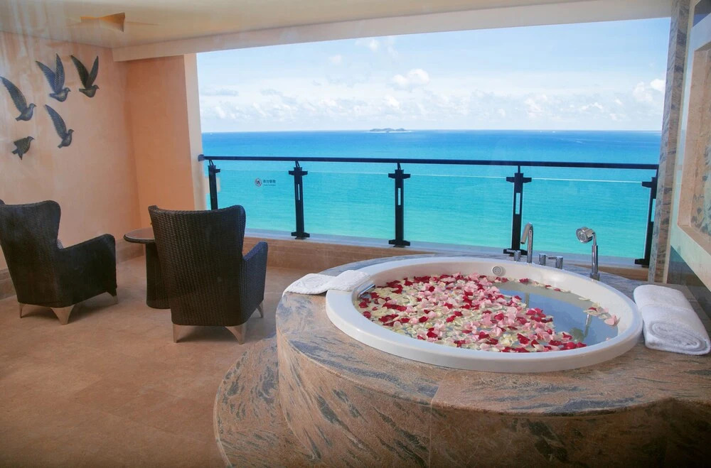 Sheraton Sanya Bay Resort