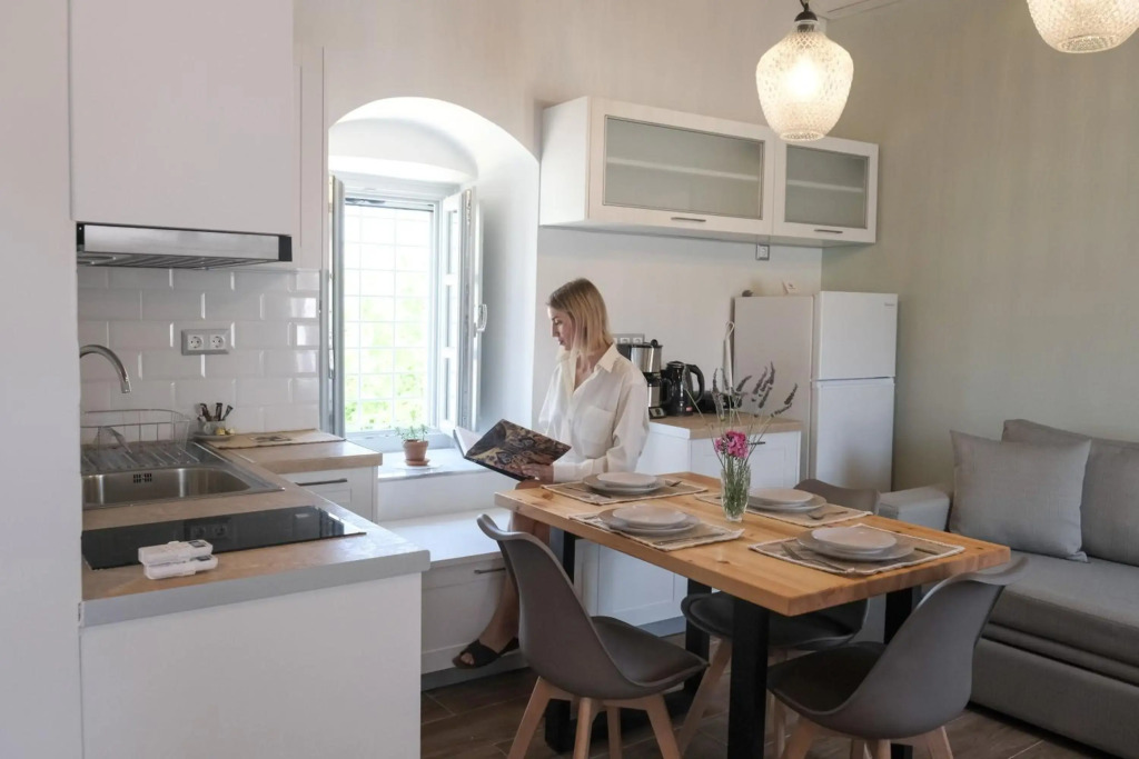 Metochi Athentic Hospitality