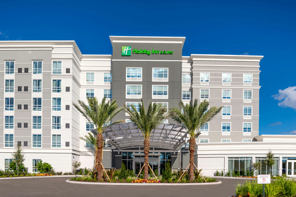 Holiday Inn & Suites Orlando - I-Drive - Theme Parks by IHG