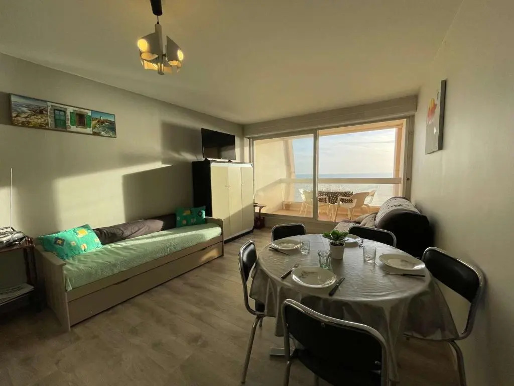 Appartement Saint-Jean-de-Monts, 1 pièce, 4 personnes - FR-1-224C-667