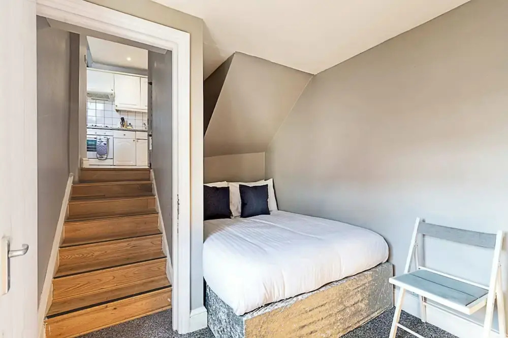 Stylish City Retreat