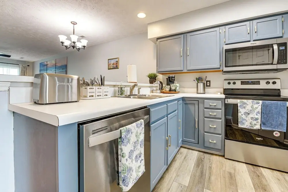 Condo w/ Pool & Hot Tub in Aberdeen Golf Villas