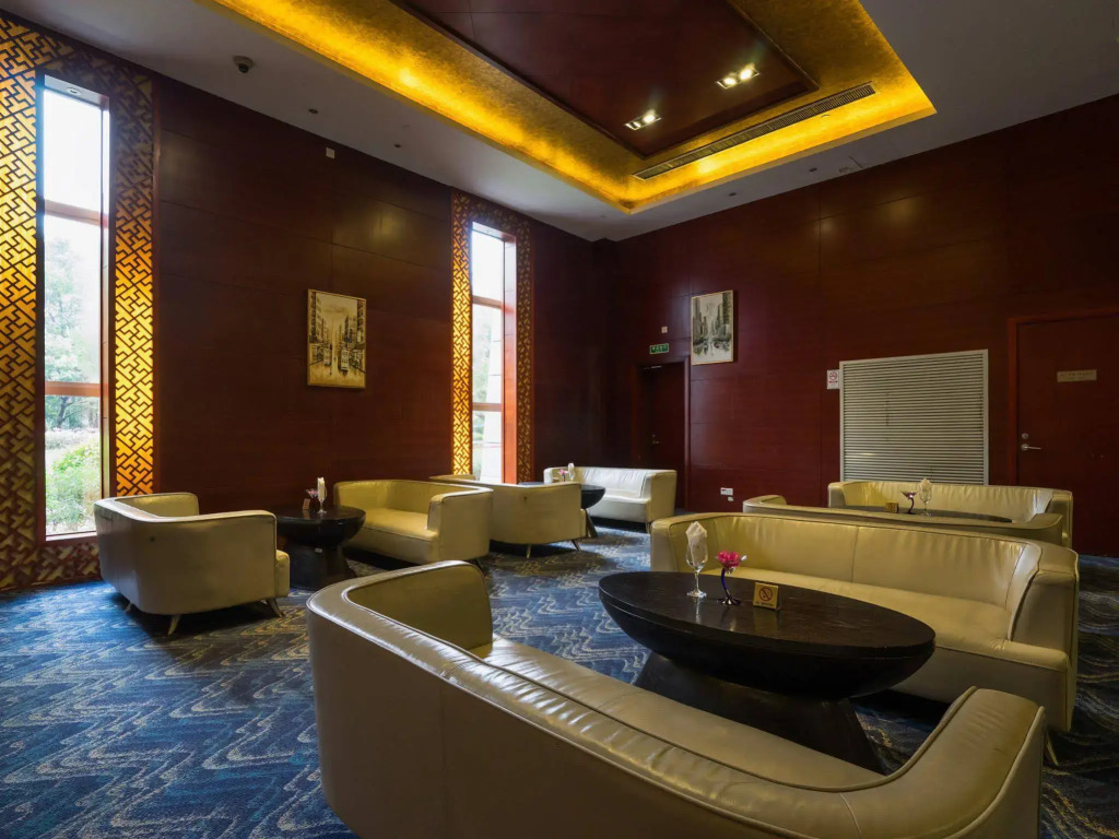 Guangzhou Baiyun International Convention Center LN Dongfang Hotel