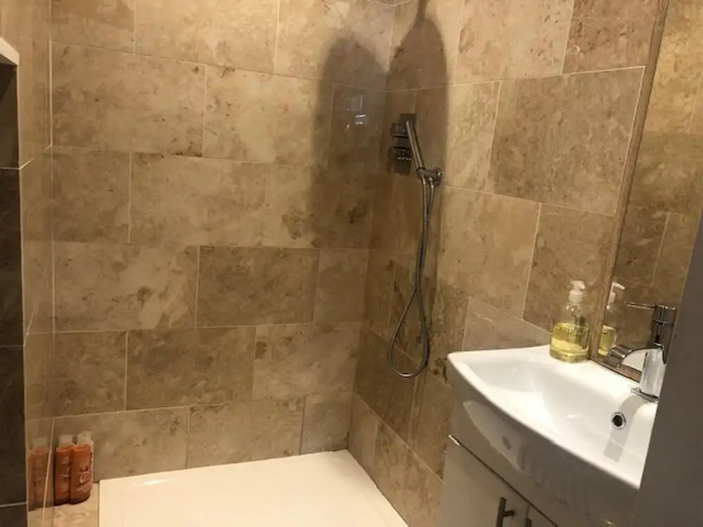 Lovely and Comfortable 1-bed Apartment in Bromley