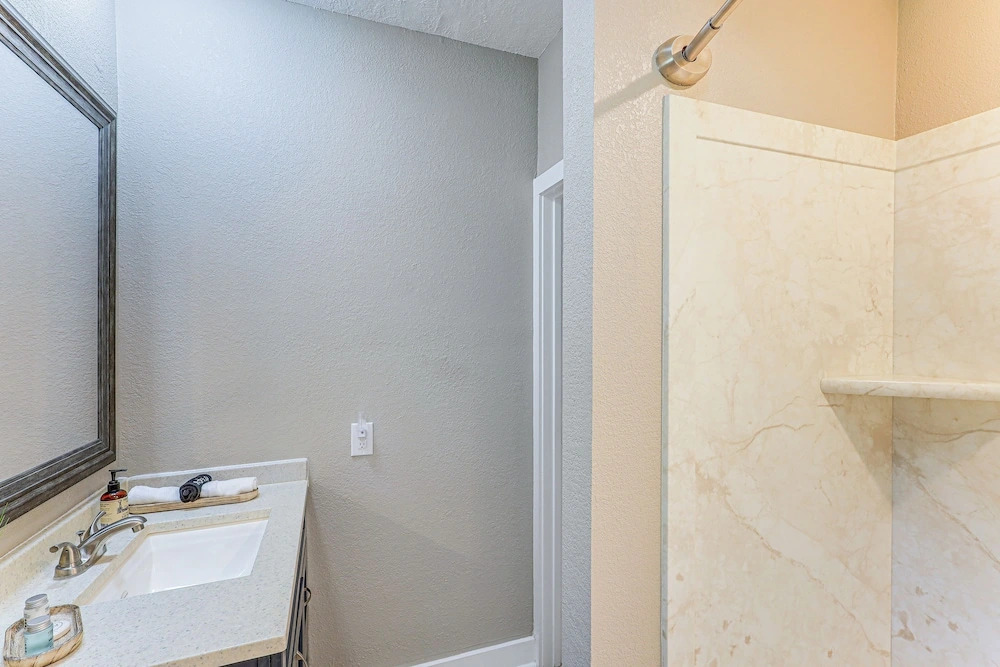Charming Franklin Abode Near Sports Park & Fishing