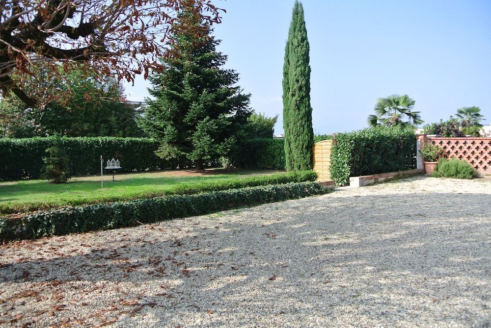 VILLA LE ROSE