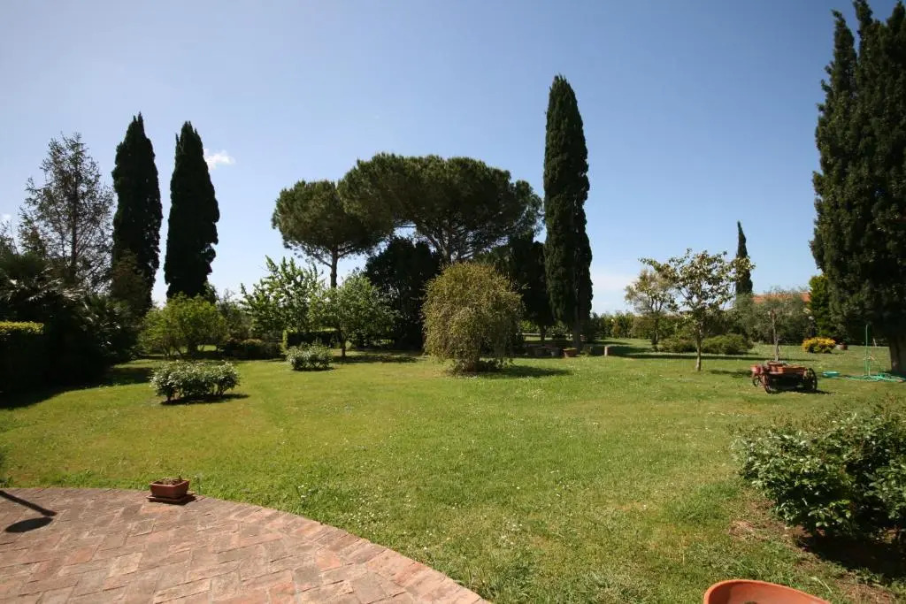 La Badia con Grande Giardino