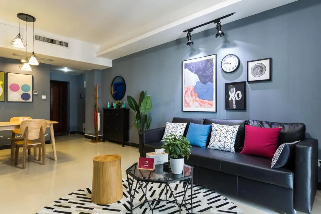 Wuhan Jianghan·Hankou Railway Station· Locals Apartment 00120600