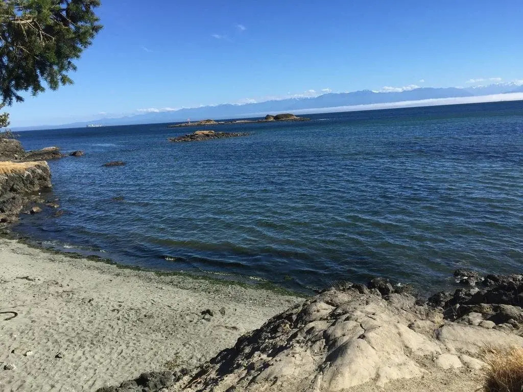 The Lodge at Weirs Beach