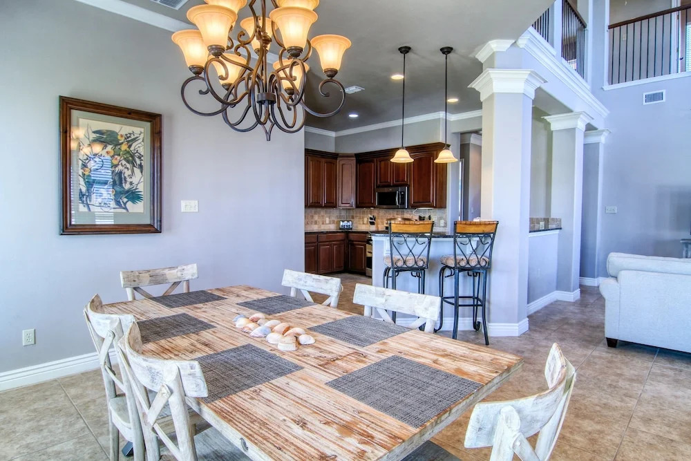 The Yellow Rose of Port A 4 Bedrooms 3 Bathrooms Home