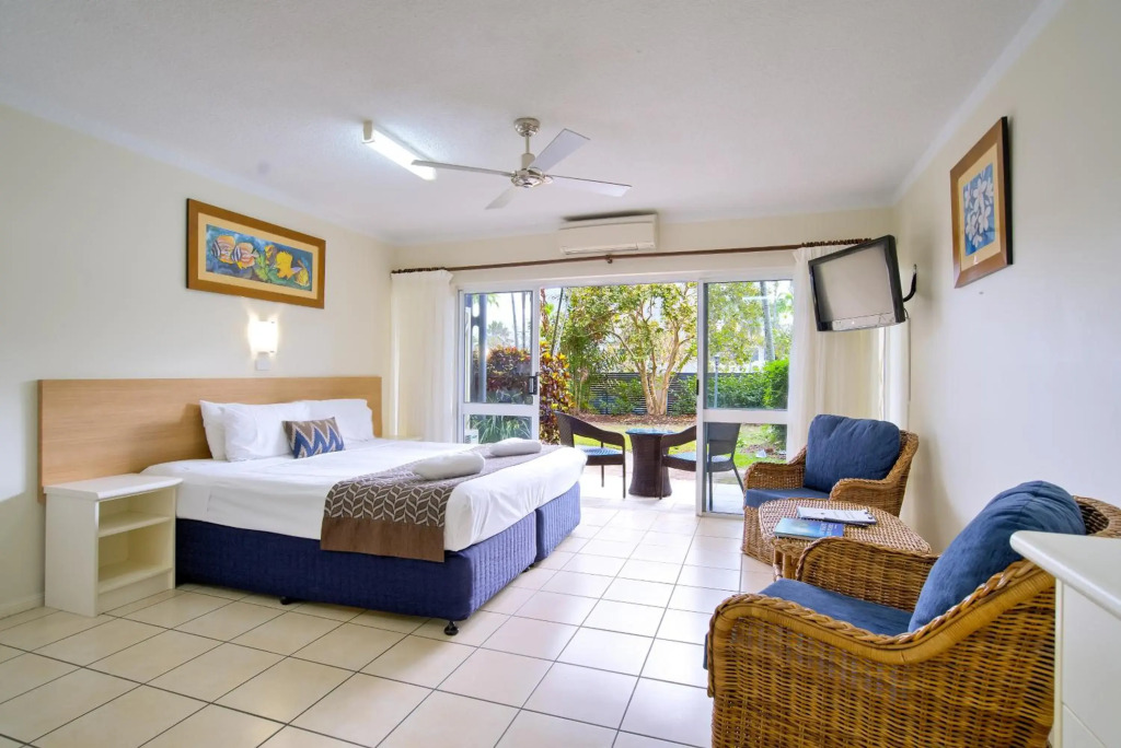 Cairns Queenslander Hotel & Apartments