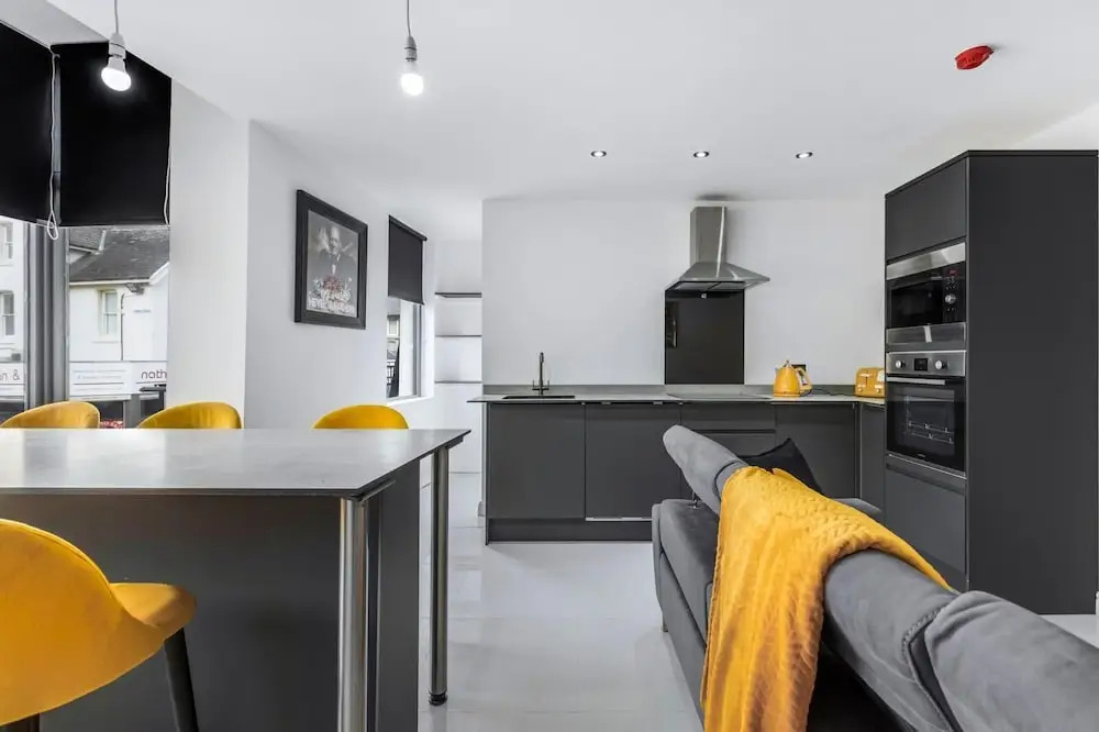 Winter Garden Apartments by Sasco