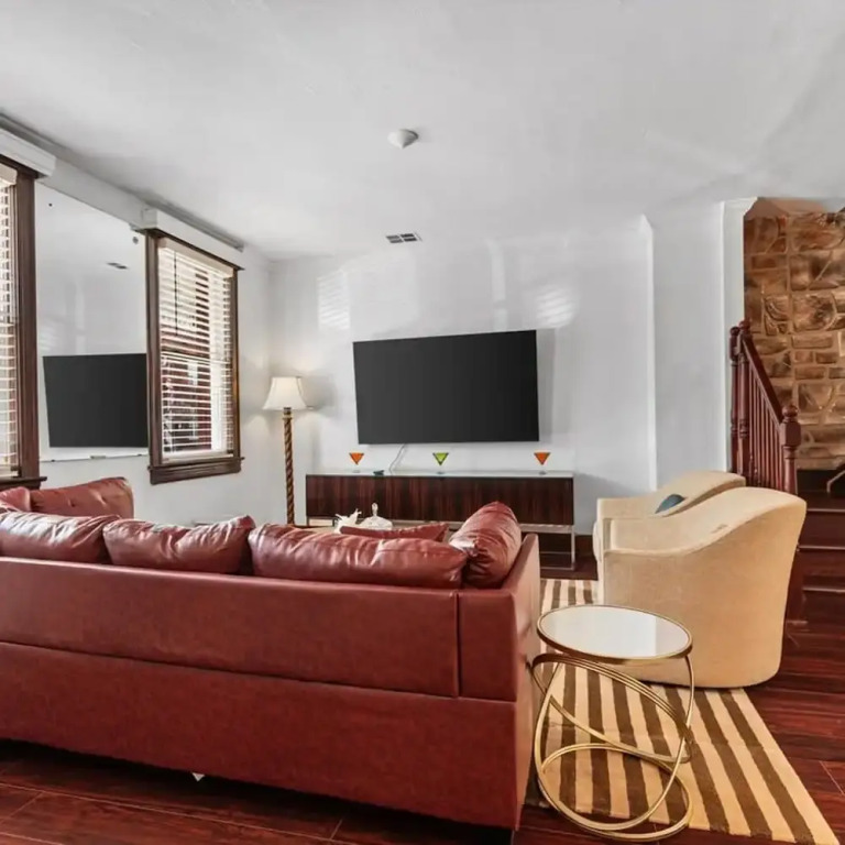 Family Group Trips to DC 4-br Close to Metro