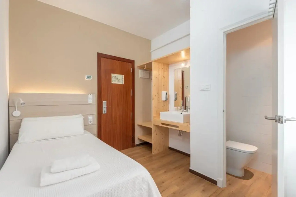 Hostal Jume - Urban Rooms