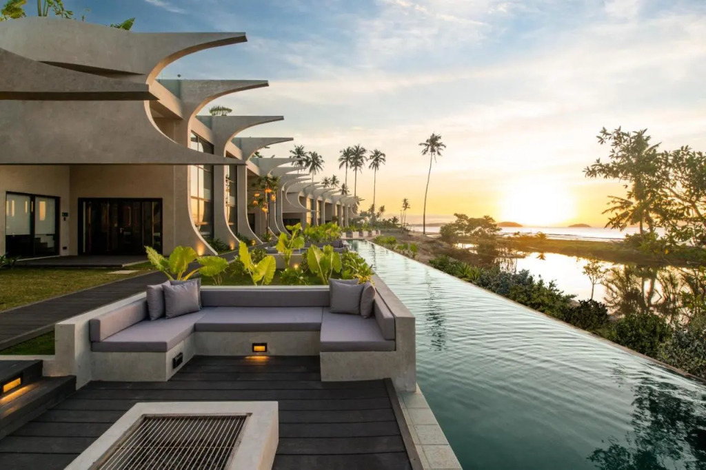 The Hotel Elizabeth Resort and Villas - Long Beach San Vicente Palawan