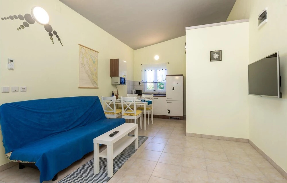 Beautiful Apartment in Kosljun With Wifi and 1 Bedrooms