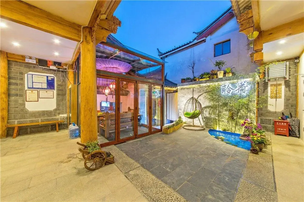 Ling He Boutique Inn
