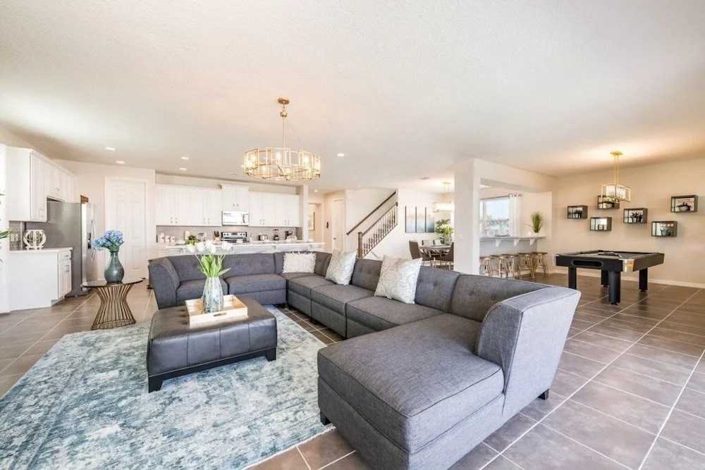 Luxury 9 Bedrooms Home With Games Room Home