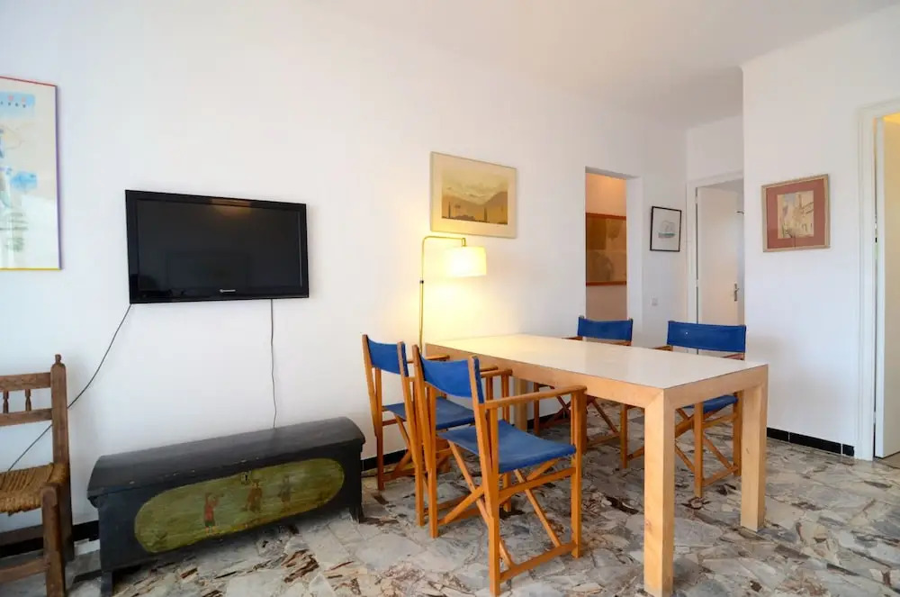 Apartamentos Riells Park