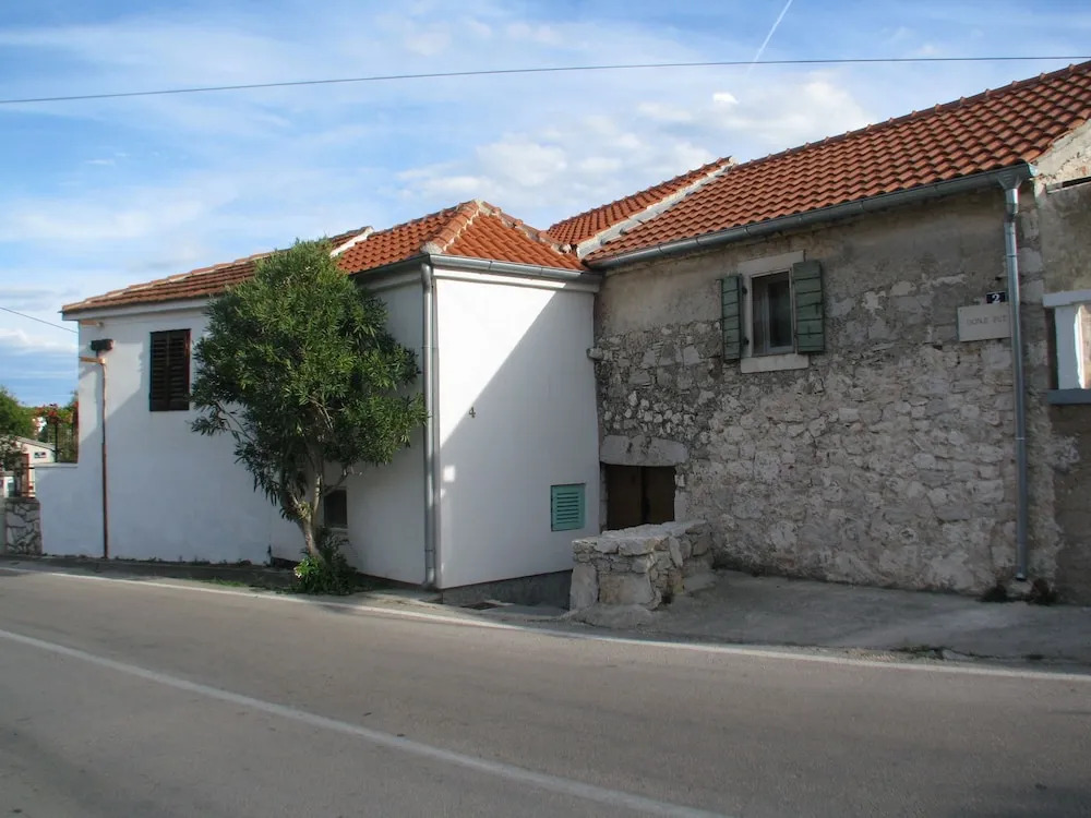 Apartments Mesic