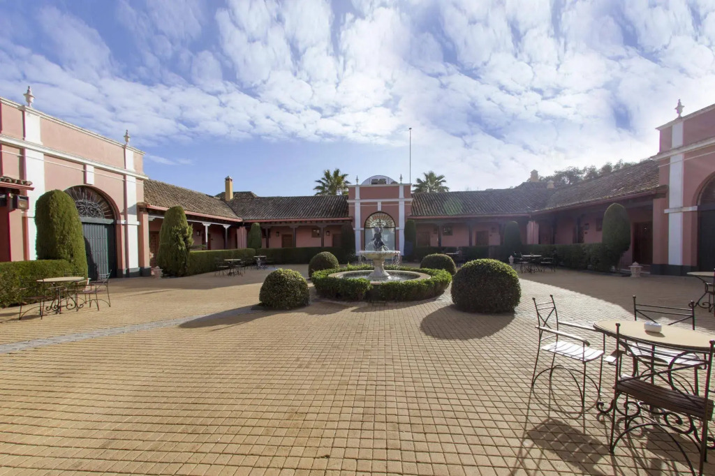 Hotel Hacienda Montenmedio