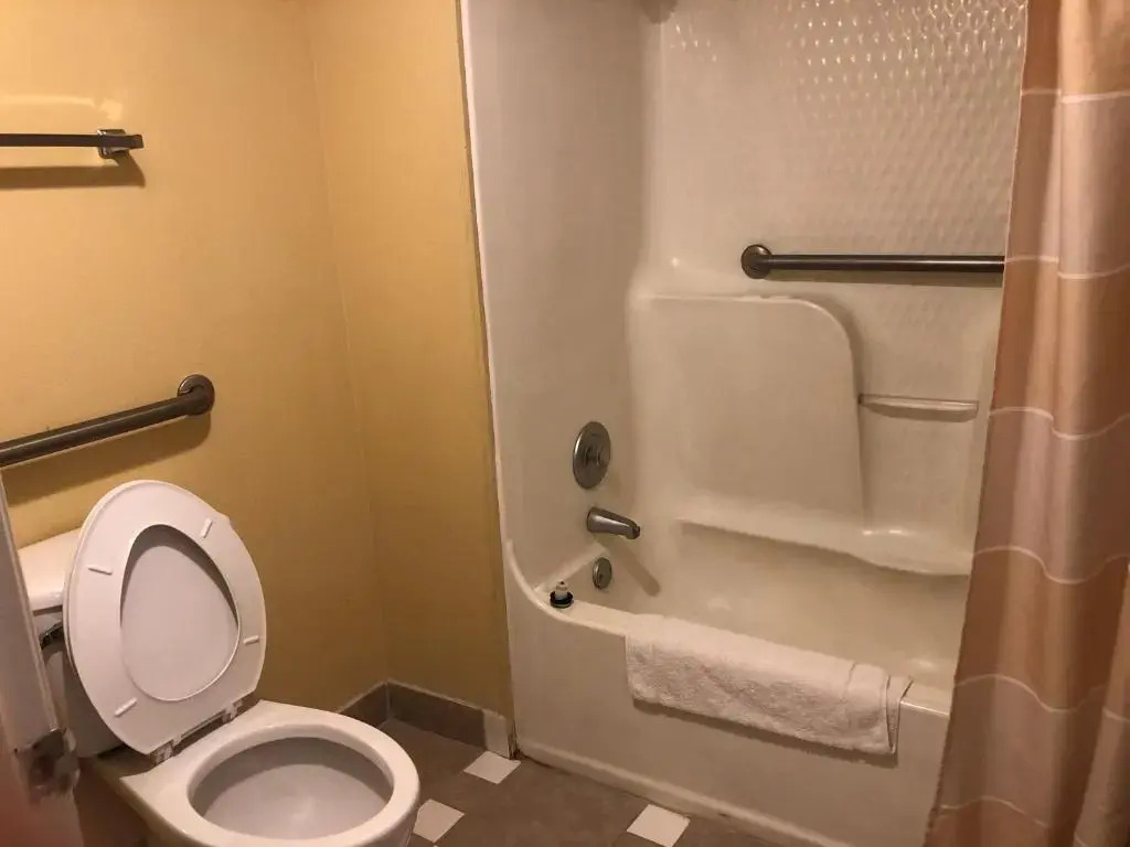 Americas Best Inn - Savannah I-95
