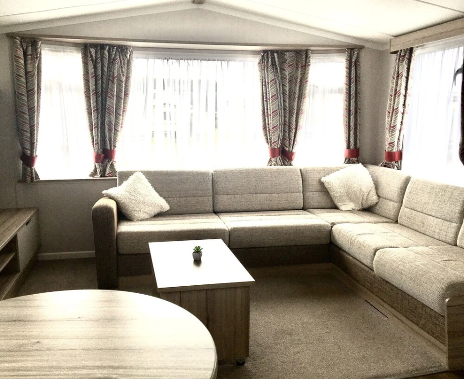A Lovely Caravan on Quiet Site at Westward Ho!