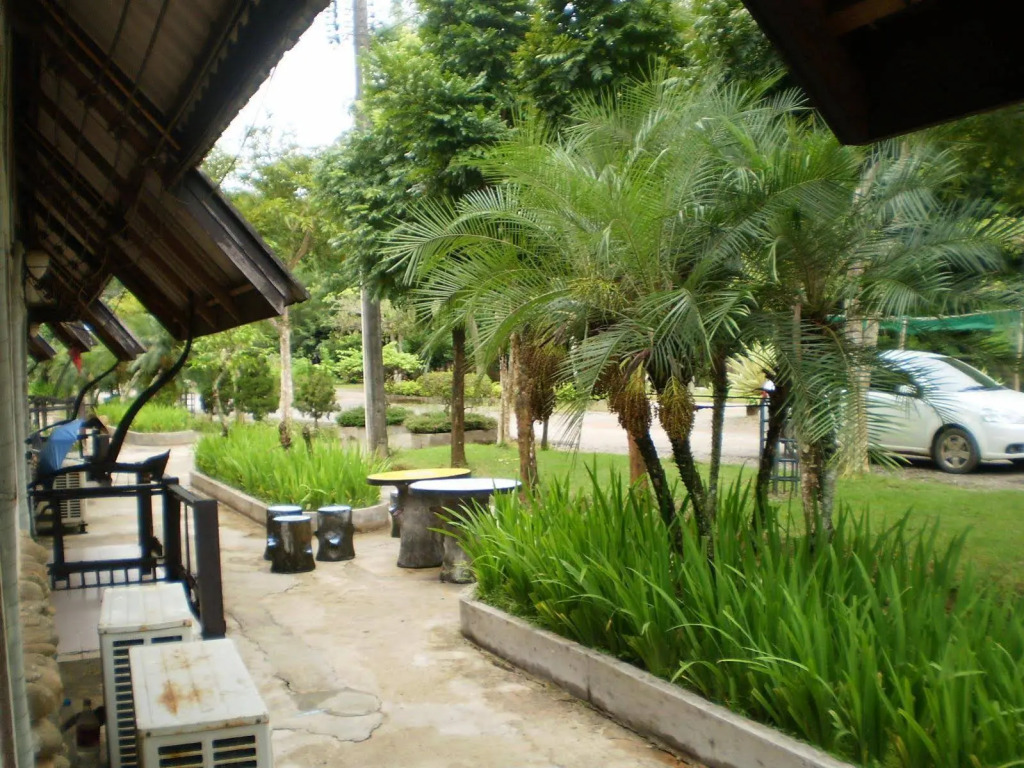 Golden Iyara Resort