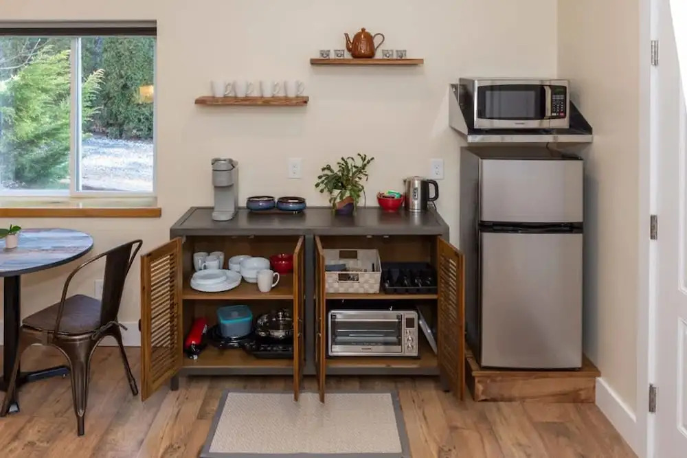 Eco-luxe 1bdr w Patio Free Tix Near Biltmore