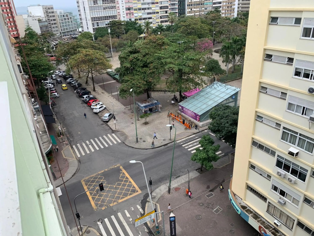 Pineapples J801 - Apartamento ideal para casais em Ipanema perto do metrô