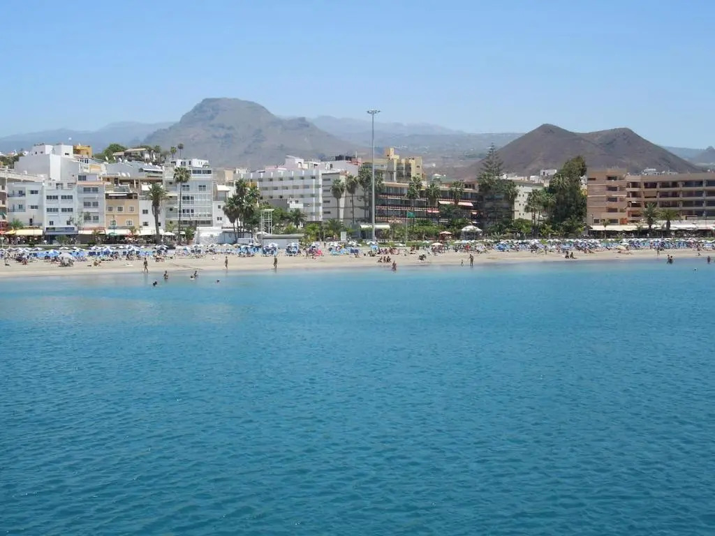 Casa Azul only 200 meters to the beach, free wifi, balcony