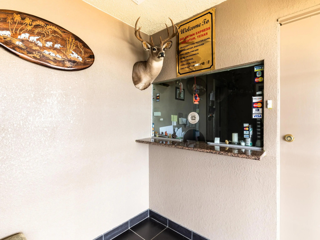 OYO Hotel Decatur TX Hwy 287 Northwest