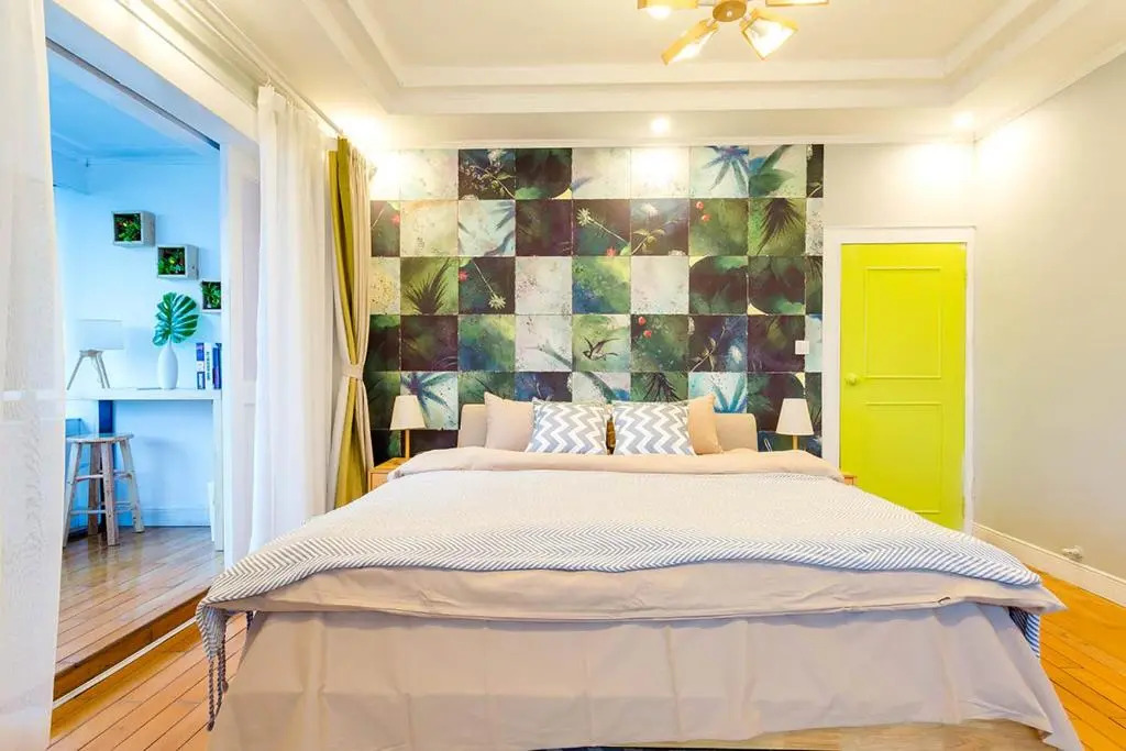 Chongqing Yuzhong·Hongya Cave· Locals Apartment 00134800
