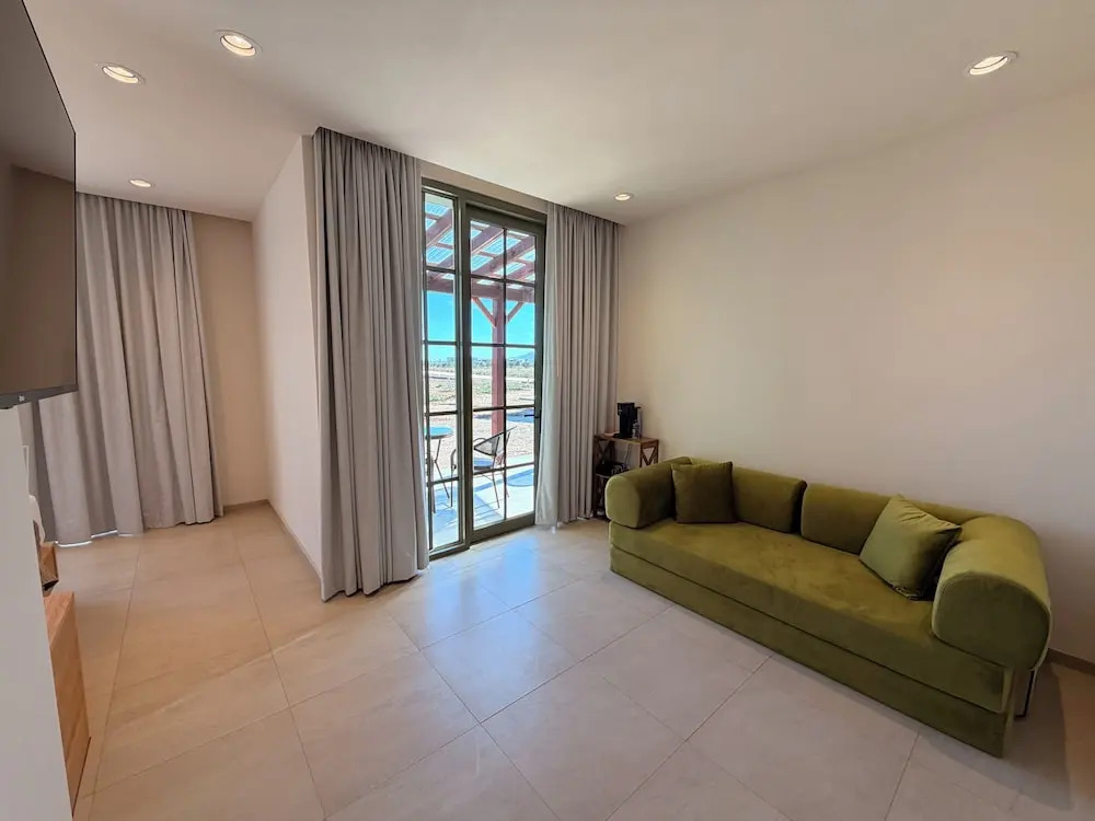Nangi Hotel Boutique