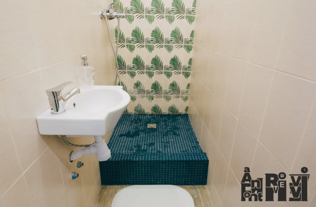 SolHostel