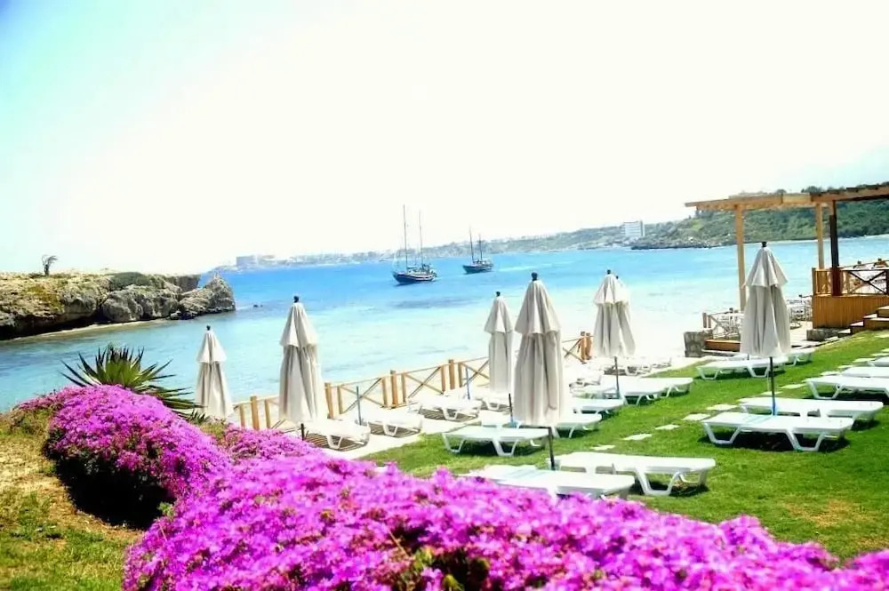 Sea & Sky Holiday Homes