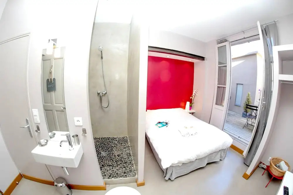 House With 6 Bedrooms In Avignon