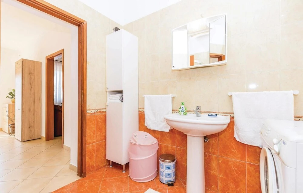 Amazing Home in Kostrena With Wifi and 2 Bedrooms